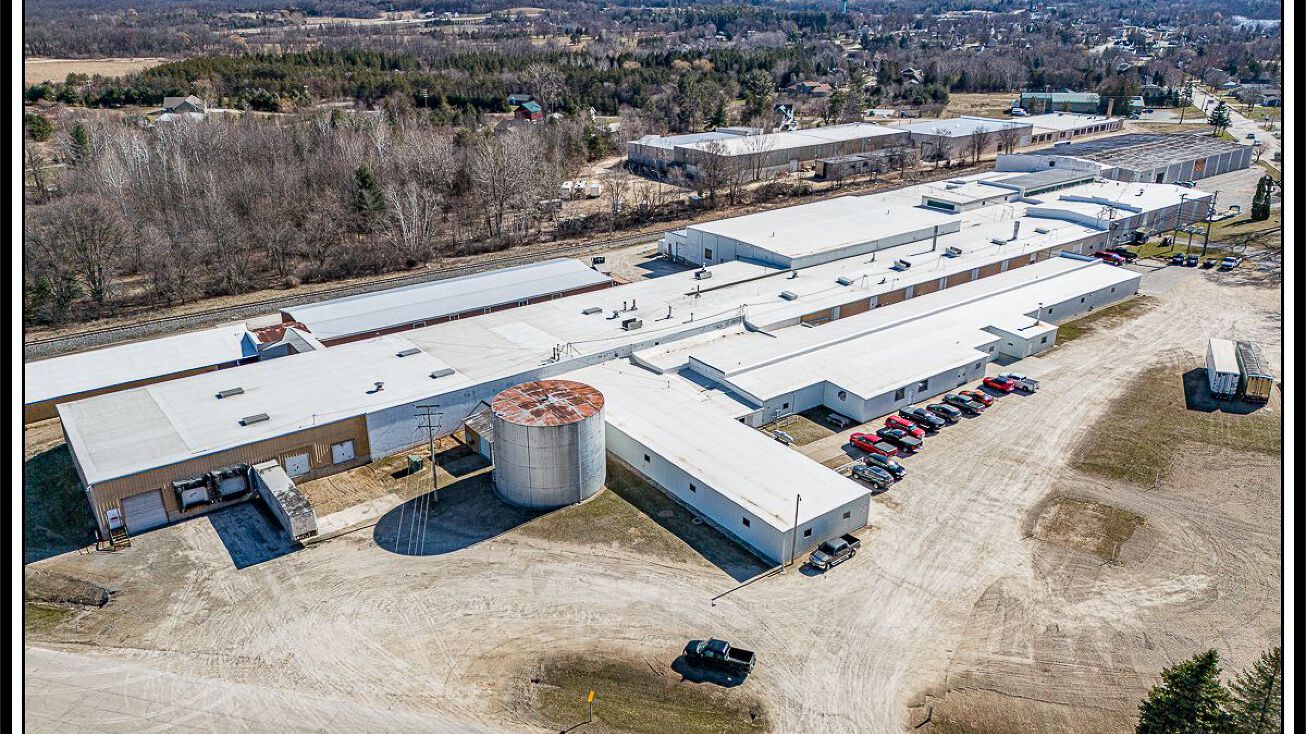 825 W Main Street, Hortonville, WI 549448422