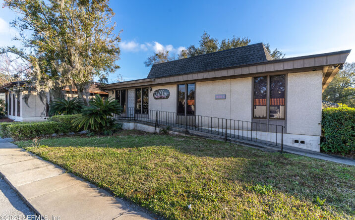 Pictures of Office property located at 4131 UNIVERSITY Boulevard 5, Jacksonville, FL 32216 for sales - image #1