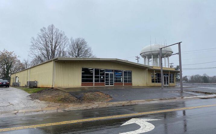 Pictures of Industrial property located at 1809 W Front St, Statesville, NC 28677 for sales - image #1