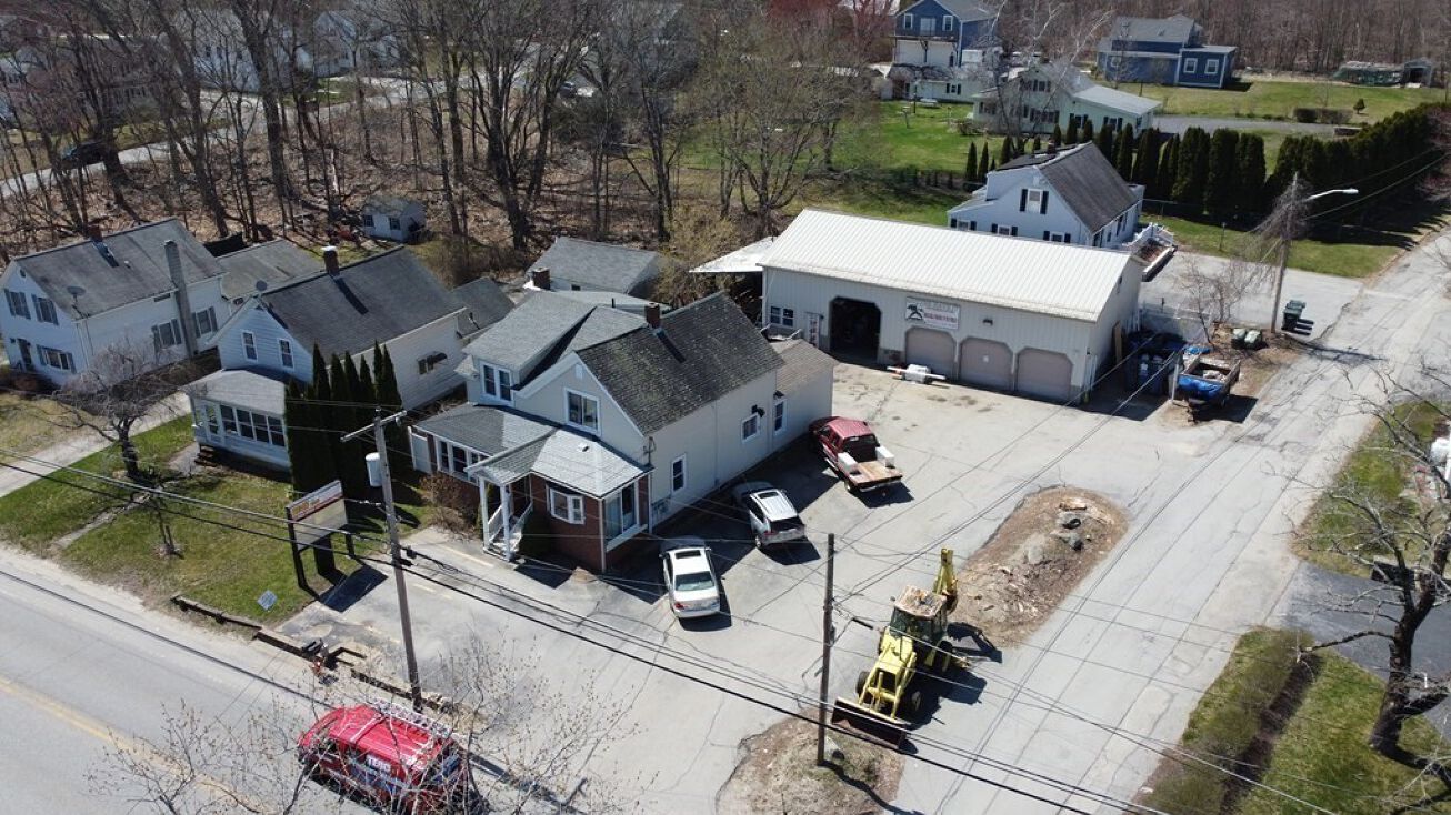 162 Thompson Rd, Webster, MA 01570