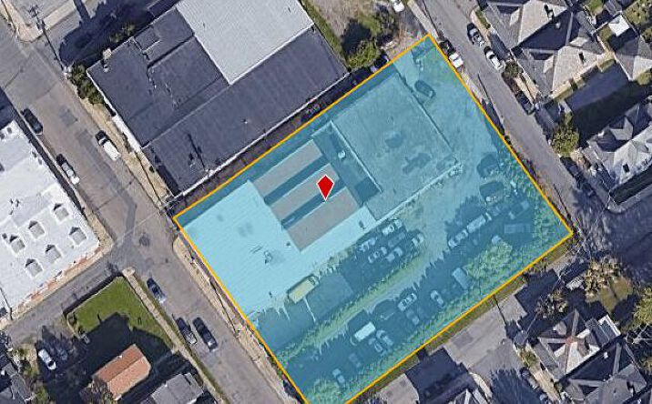 Pictures of Retail property located at 531 S Clewell St, Fountain Hill, PA 18015 for sales - image #1
