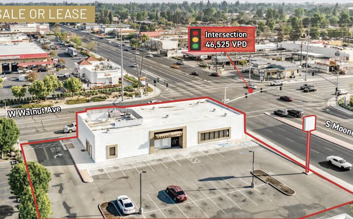 Pictures of Retail property located at 2001 S Mooney Blvd, Visalia, CA 93277 for sales - image #1