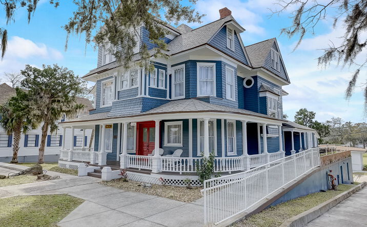 image of property at 404 S RIDGEWOOD AVE Daytona Beach FL 32114