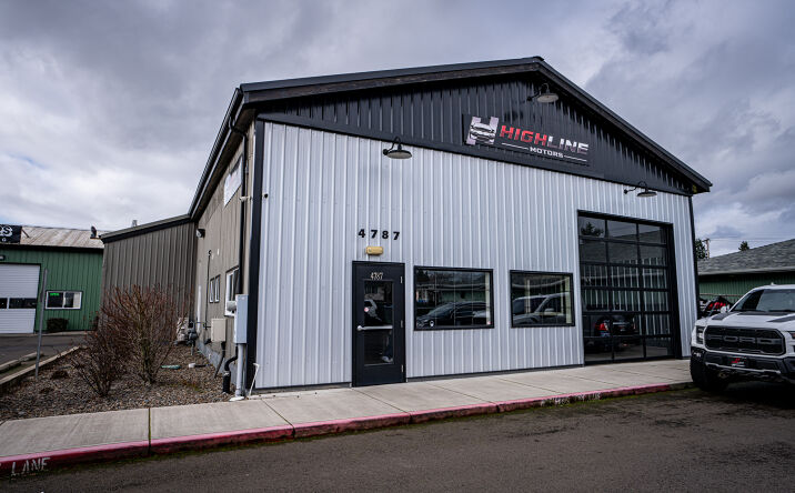 Pictures of Retail property located at 4787 Lancaster Dr NE, Salem, OR 97305 for sales - image #1