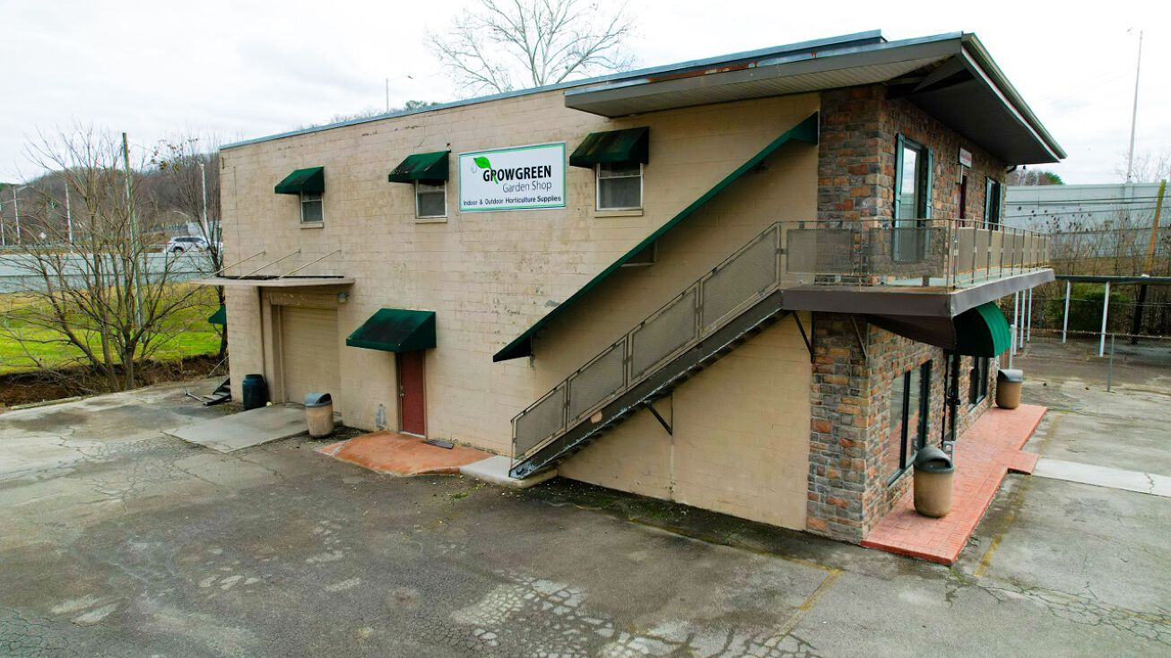 4644 Walker Blvd, Knoxville, TN 37918