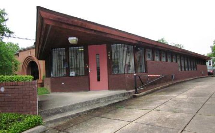 Pictures of Office property located at 909 N President St, Jackson, MS 39202 for sales - image #1