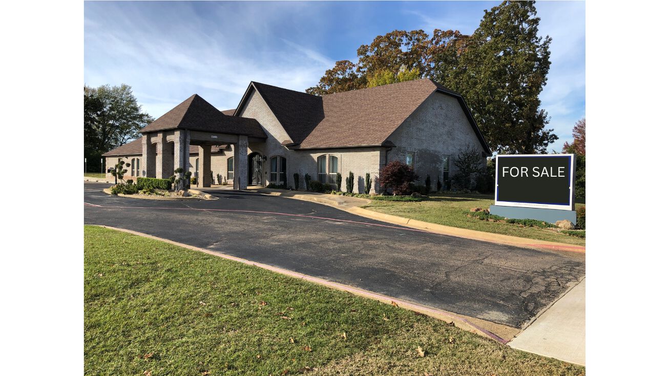 4321 McKnight Rd, Texarkana, TX 75503