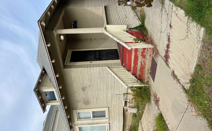 Pictures of Multifamily property located at 1722 National Ave, San Diego, CA 92113 for sales - image #1