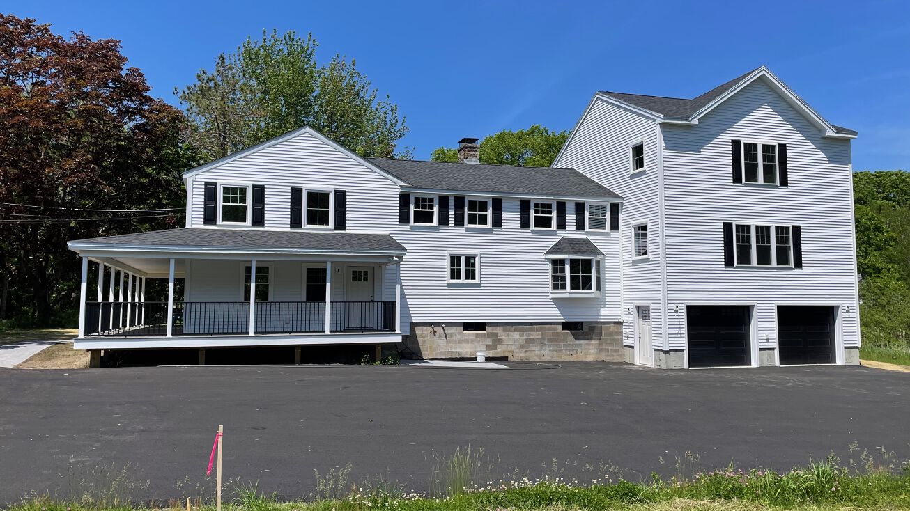 69 Mills Road, Kennebunkport, ME 04046