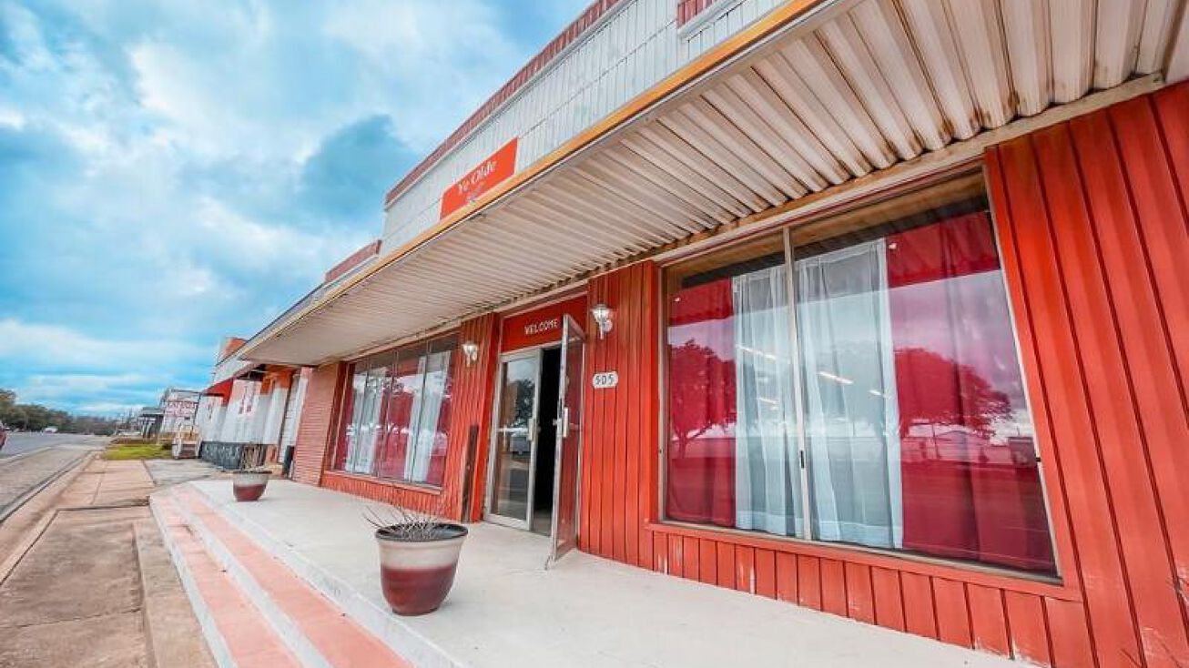 Palestine, TX | Crexi.com