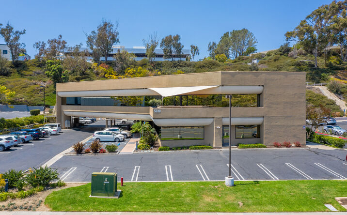 Pictures of Office property located at 5330 Carroll Canyon Rd, San Diego, CA 92121 for sales - image #1