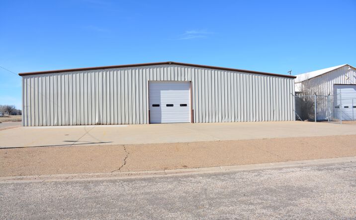 Pictures of Industrial property located at 1712 SE 27th Ave, Amarillo, TX 79103 for sales - image #1