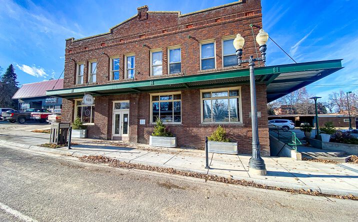 Pictures of Mixed Use, Office, Retail property located at 618 W Main St, Lewistown, MT 59457 for sales - image #1