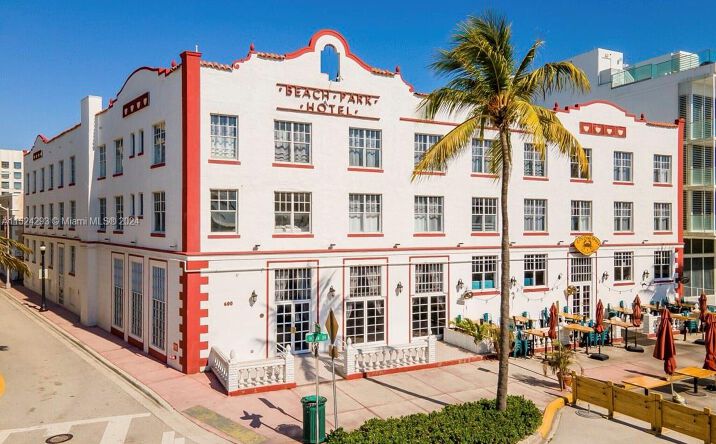 Pictures of Hospitality property located at 600 Ocean Dr, Miami Beach, FL 33139 for sales - image #1