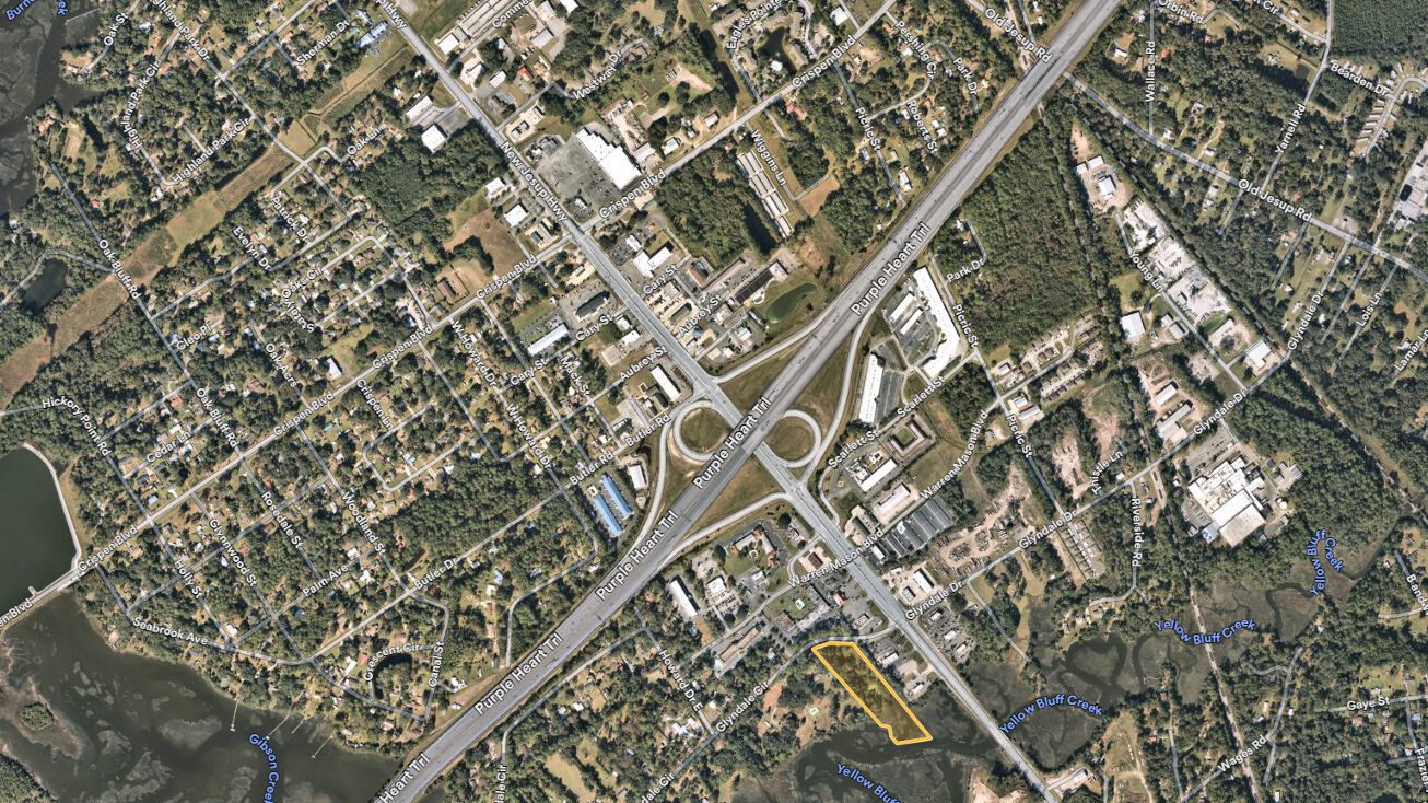 100 Glyndale Cir, Brunswick, GA 31520