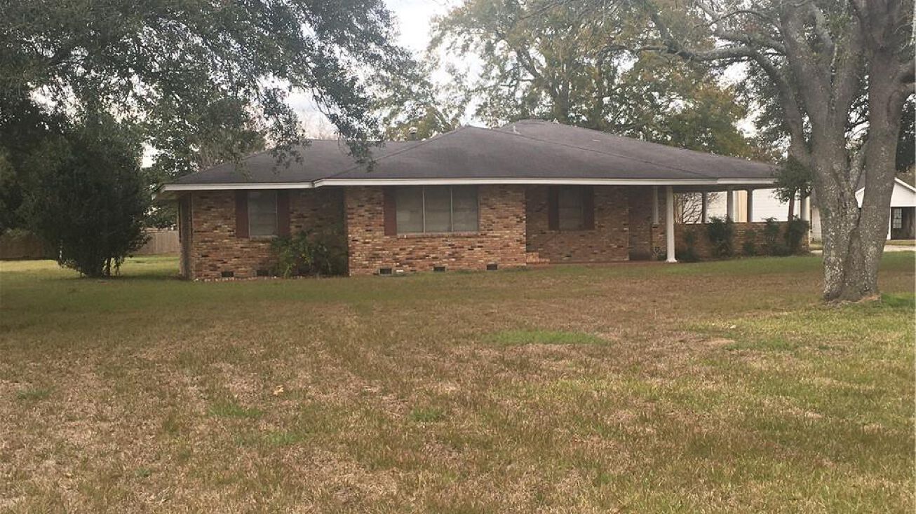 38256 LA 929 Highway, Prairieville, LA 70769