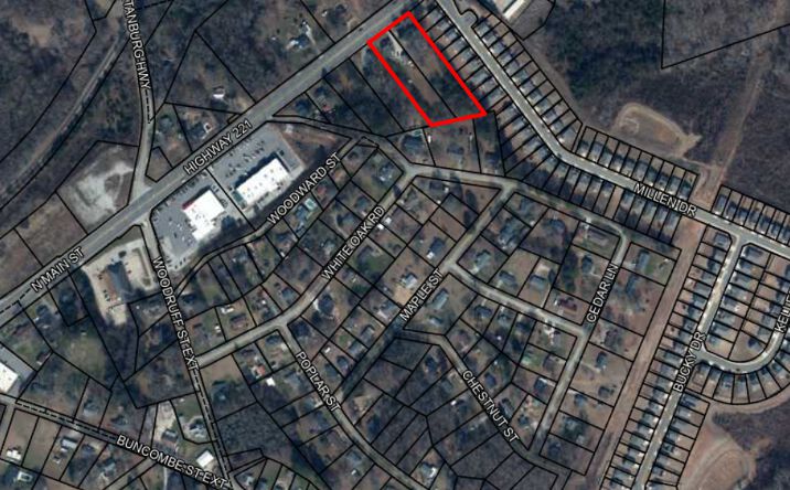 Pictures of Land property located at 10177 US-221, Woodruff, SC 29388 for sales - image #1