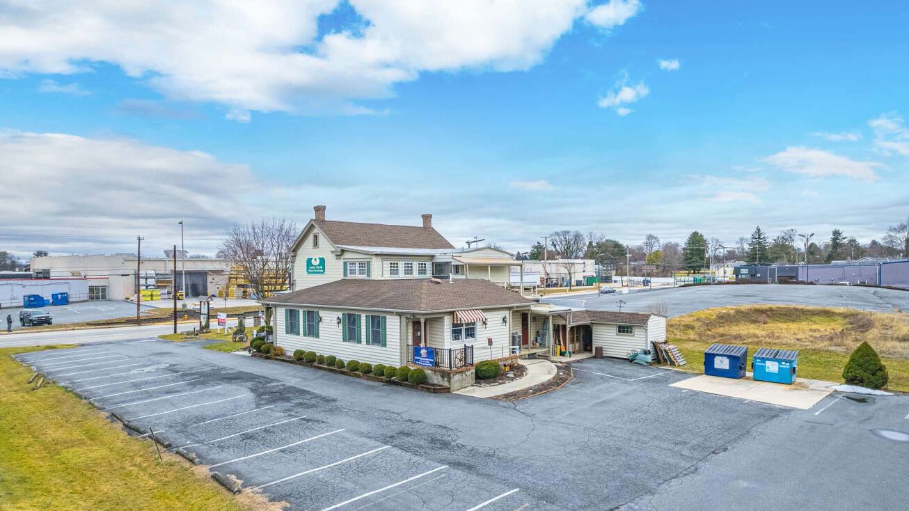 162 York Rd, Carlisle, PA 17013