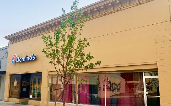 Pictures of Retail property located at 772 Main St, Dallas, OR 97338 for sales - image #1
