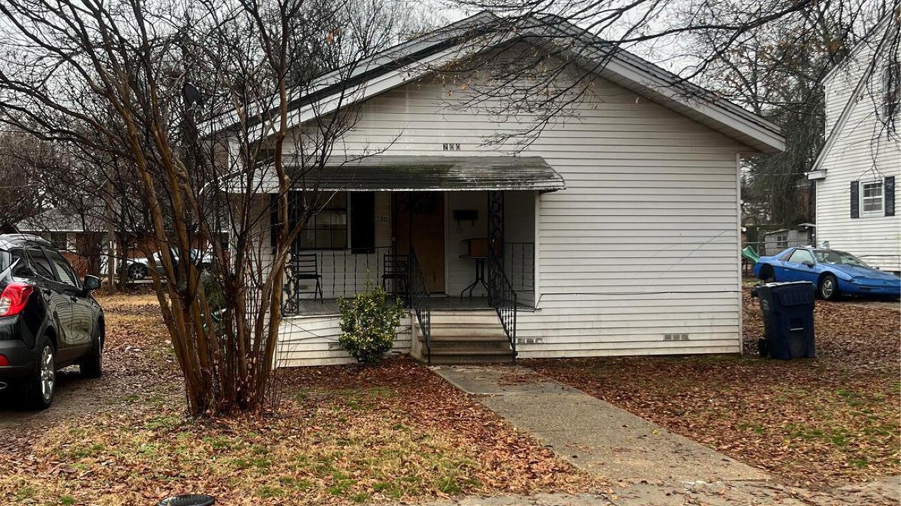 200 and 202 South Vandeventer, MO 63857