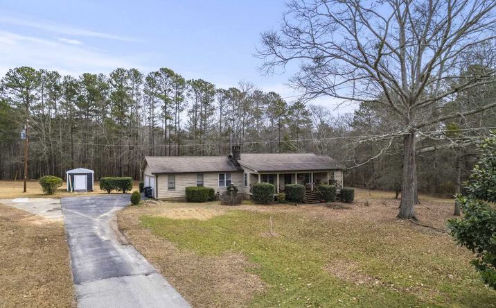 Pictures of Industrial property located at 1589 Stockbridge Rd, Jonesboro, GA 30236 for sales - image #1