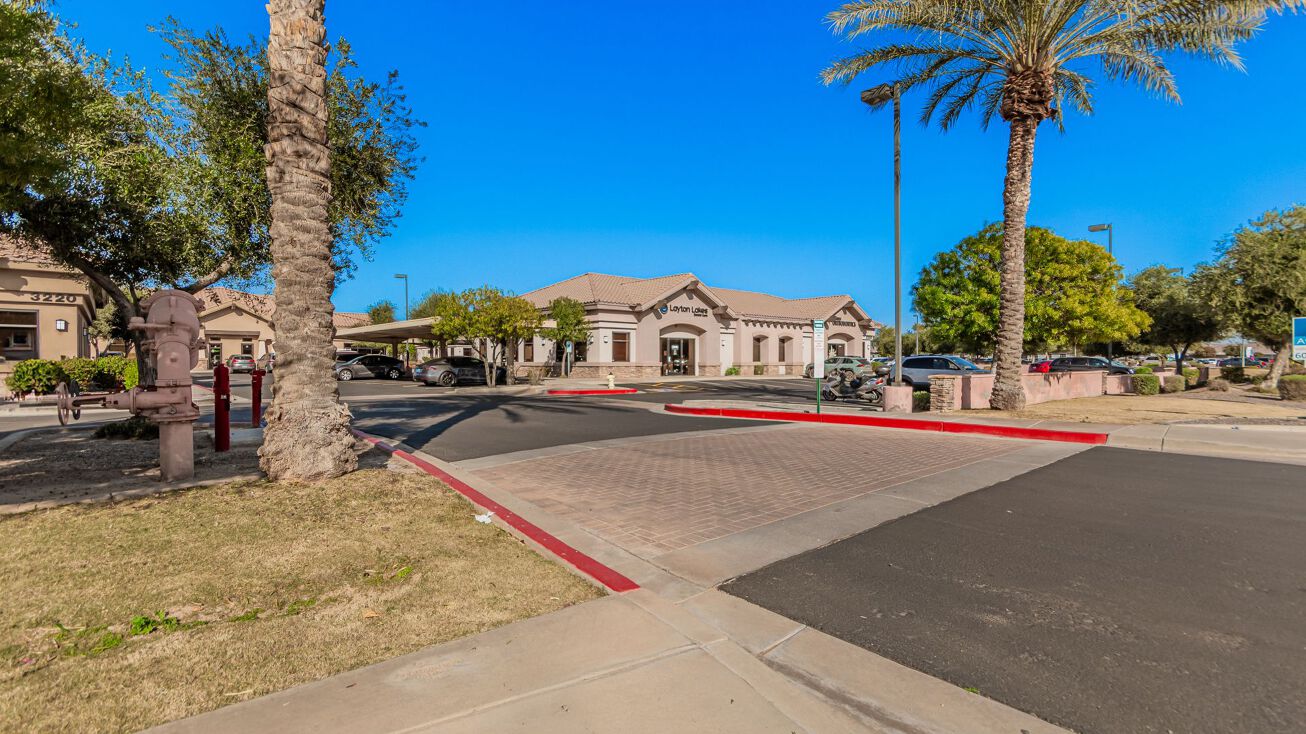 3230 S Gilbert Rd, Chandler, AZ 85286