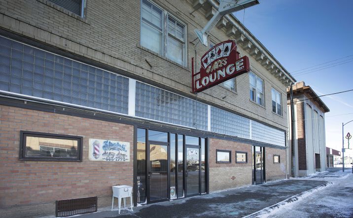 Pictures of Hospitality, Mixed Use, Office property located at 224 N Center Ave, Hardin, MT 59034 for sales - image #1