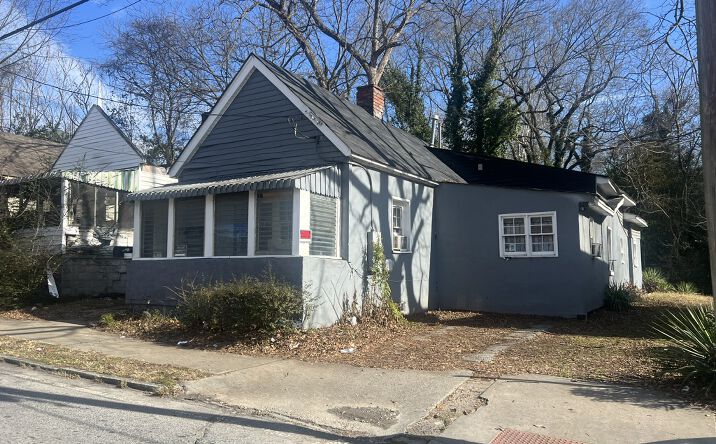 Pictures of Multifamily property located at 521 Joseph E. Lowery Blvd NW, Atlanta, GA 30314 for sales - image #1