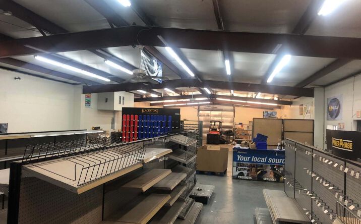 Pictures of Retail, Industrial property located at 4205 Cameron St, Lafayette, LA 70506 for sales - image #1