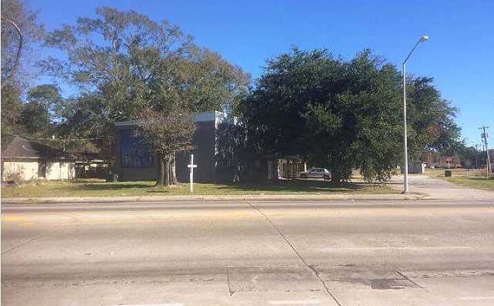 Pictures of Retail, Office property located at 1110 N University Ave, Lafayette, LA 70506 for sales - image #1