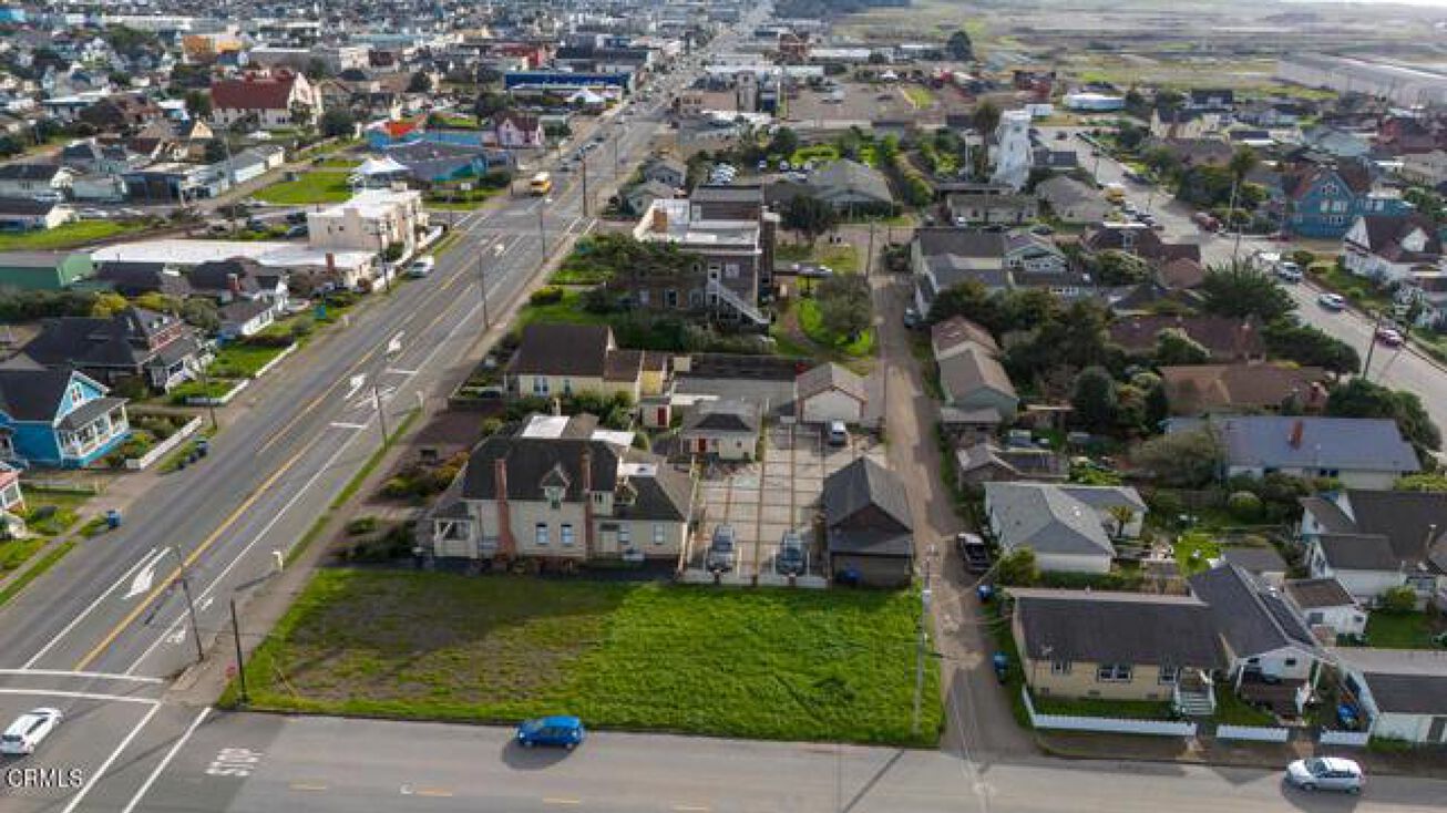 657 Main Street, Fort Bragg, CA 95437