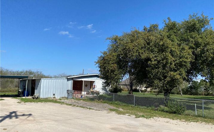 Pictures of Land property located at 2517 W Mile 17 1/2, Edinburg, TX 78541 for sales - image #1