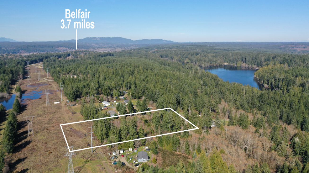 E Tepee Ln, Belfair, WA 98528