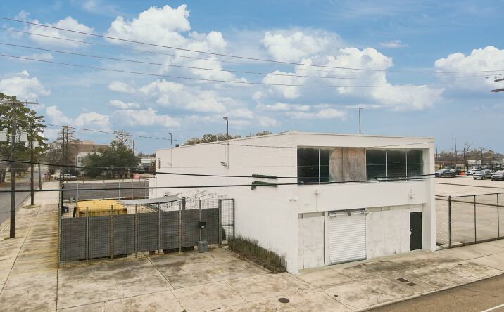 Pictures of Office property located at 1746 Main St, Baton Rouge, LA 70802 for sales - image #1