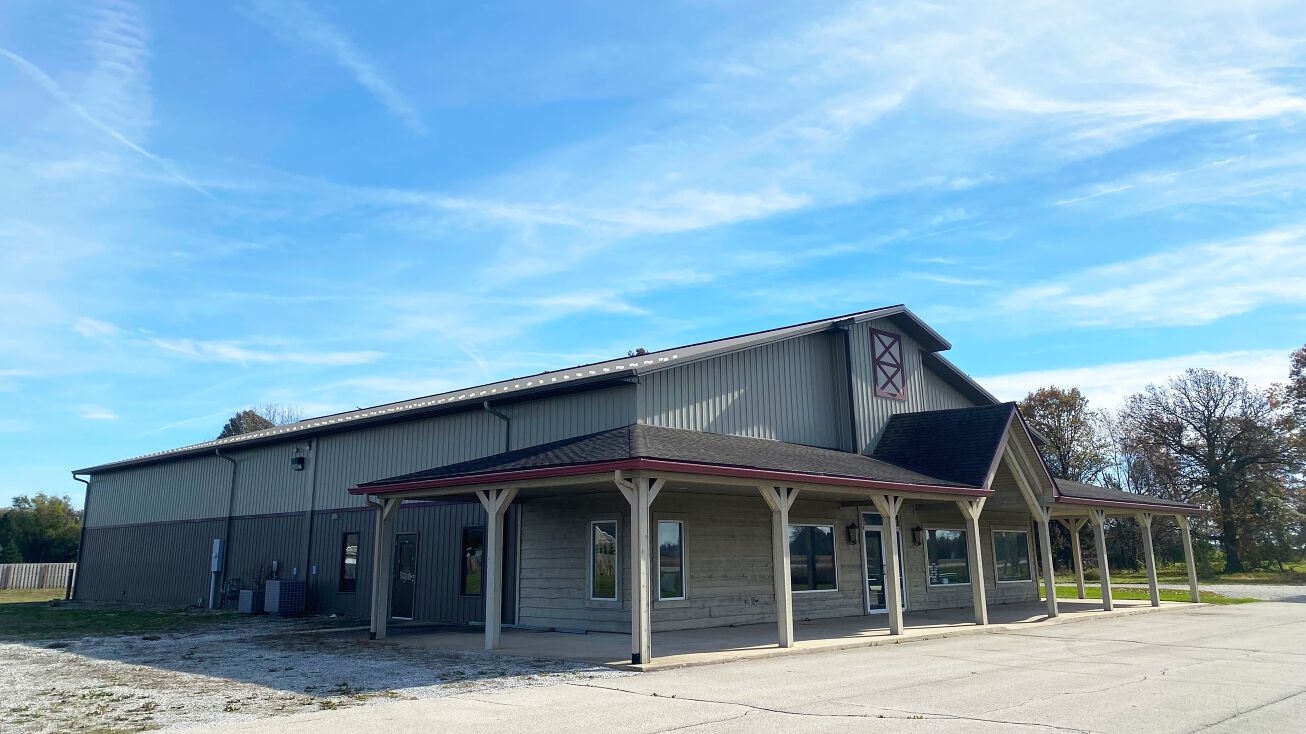 108 Wood Dr, Sharpsville, IN 46068