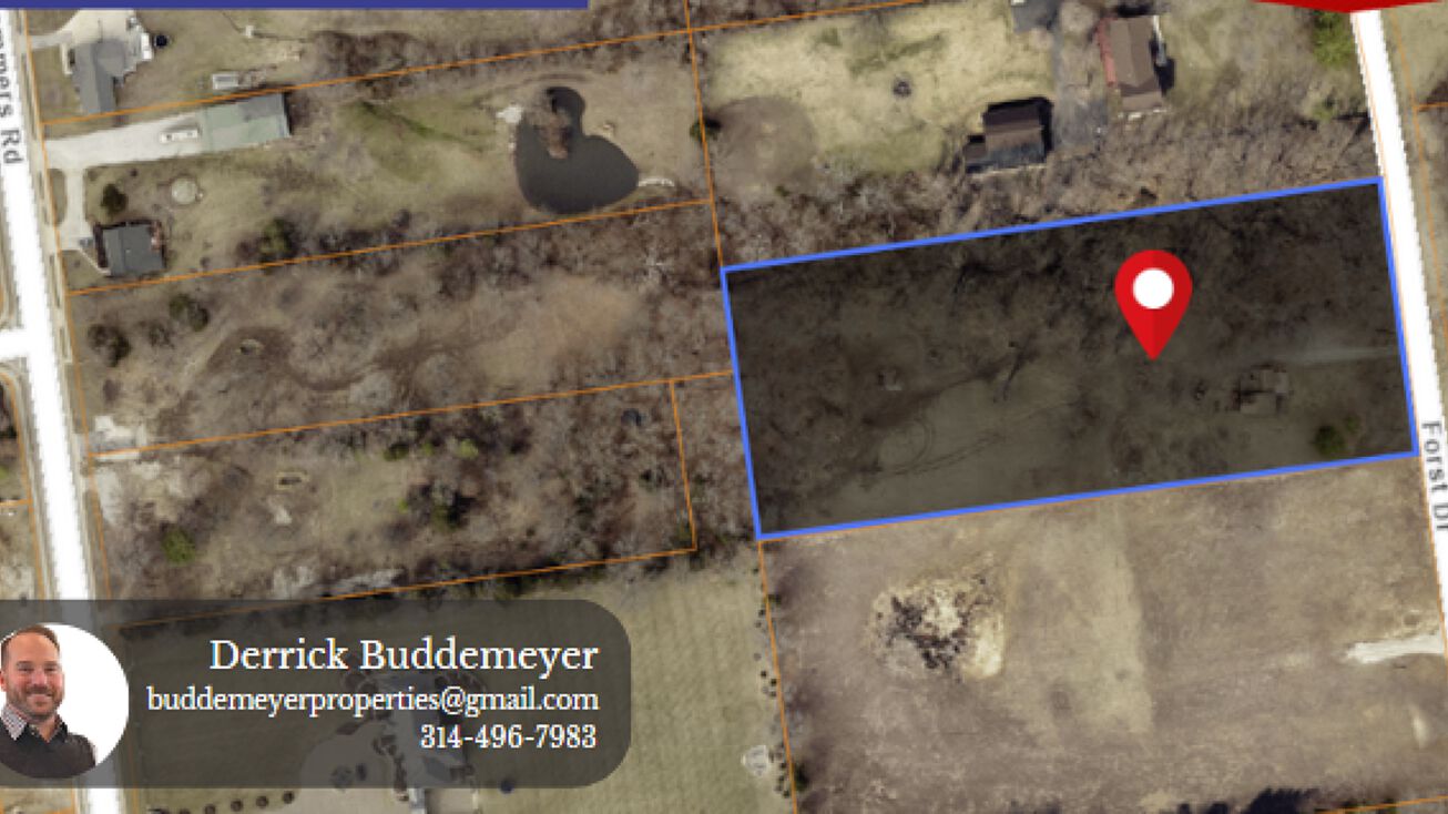 2527 Forst Dr, O'Fallon, MO 63368