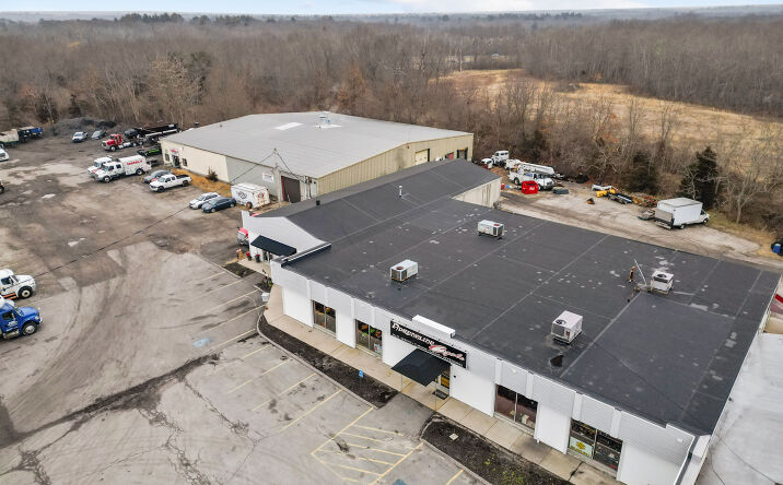 Pictures of Retail property located at 2555 G.A.R. Highway, Swansea, MA 02777 for sales - image #1