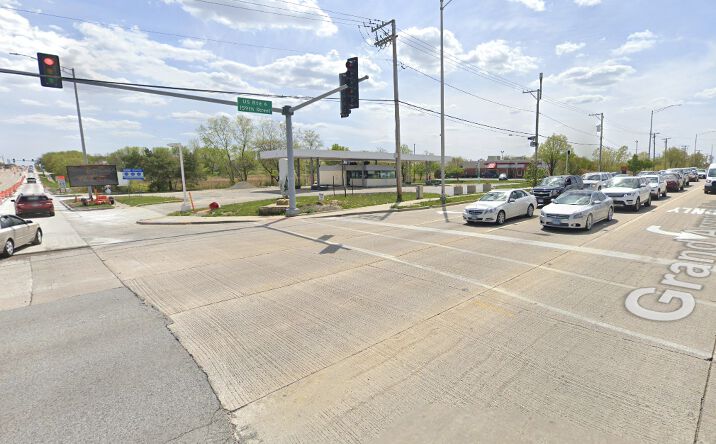 Pictures of Retail property located at 15900 94th Ave, Orland Park, IL 60462 for sales - image #1