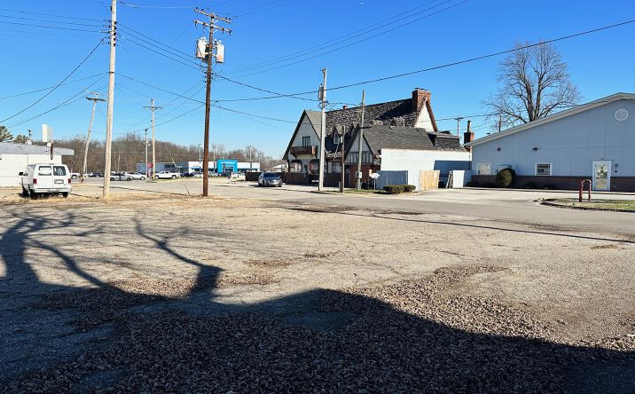 Pictures of Land property located at Eastern Ave, Shelbyville, IN 46176 for sales - image #1