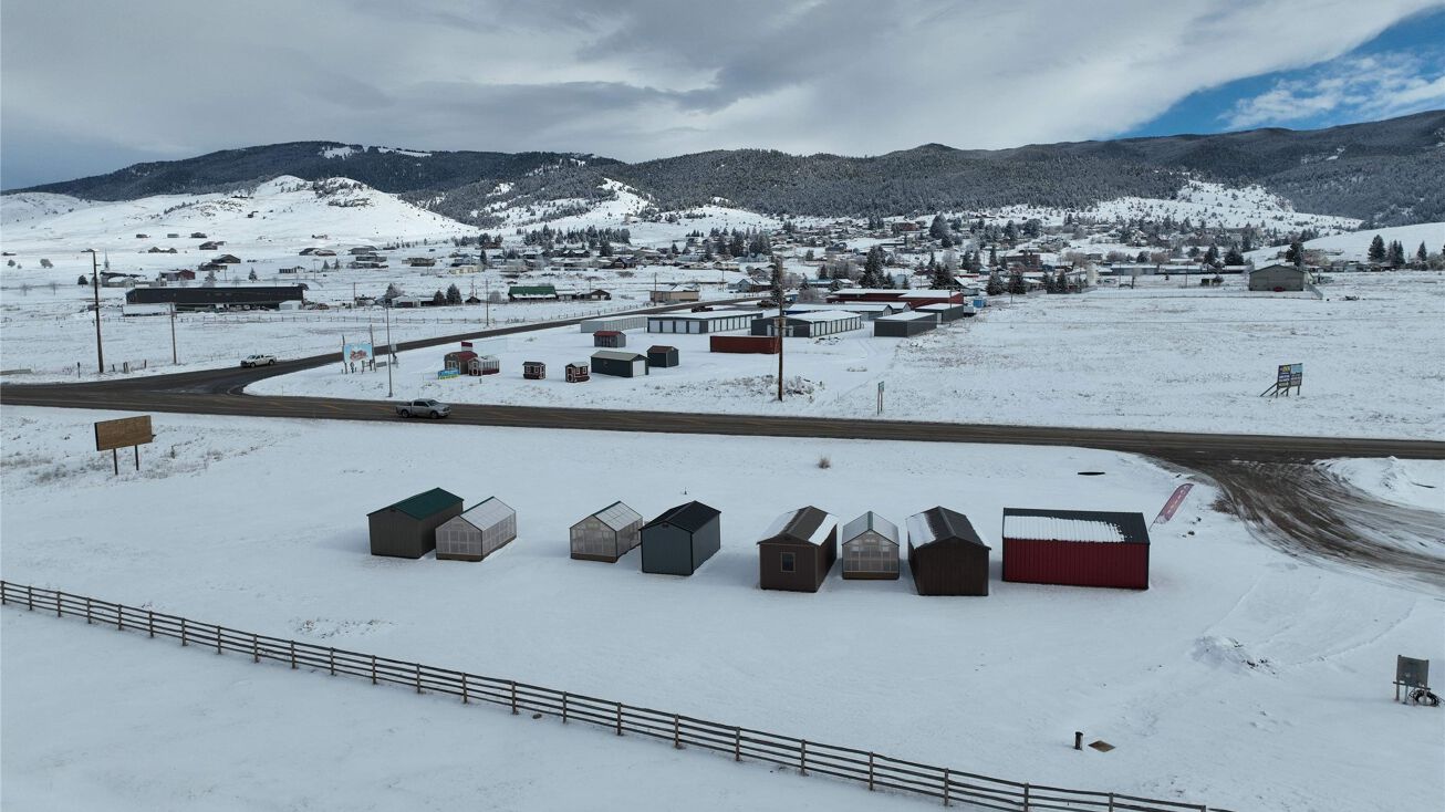 3809 Mt Highway 1, Philipsburg, MT 59858