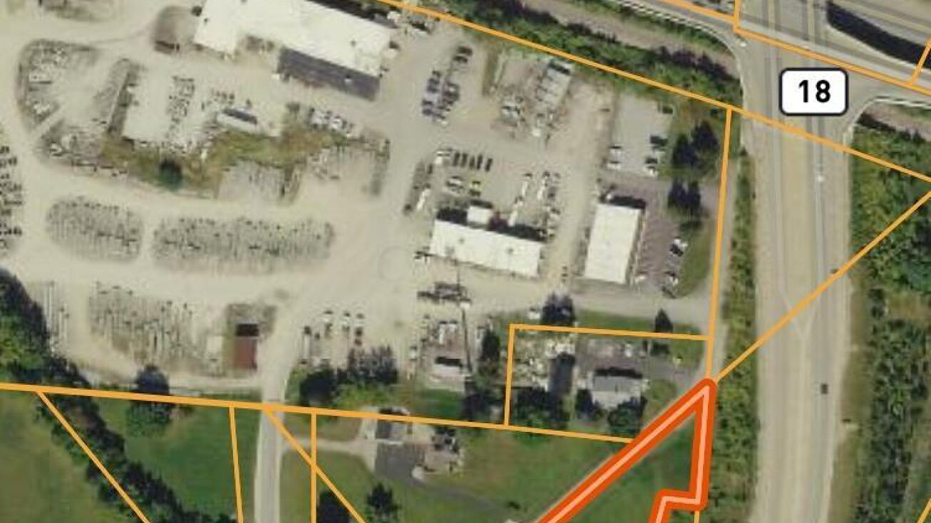 663 Main Street, Groveport, OH 43125