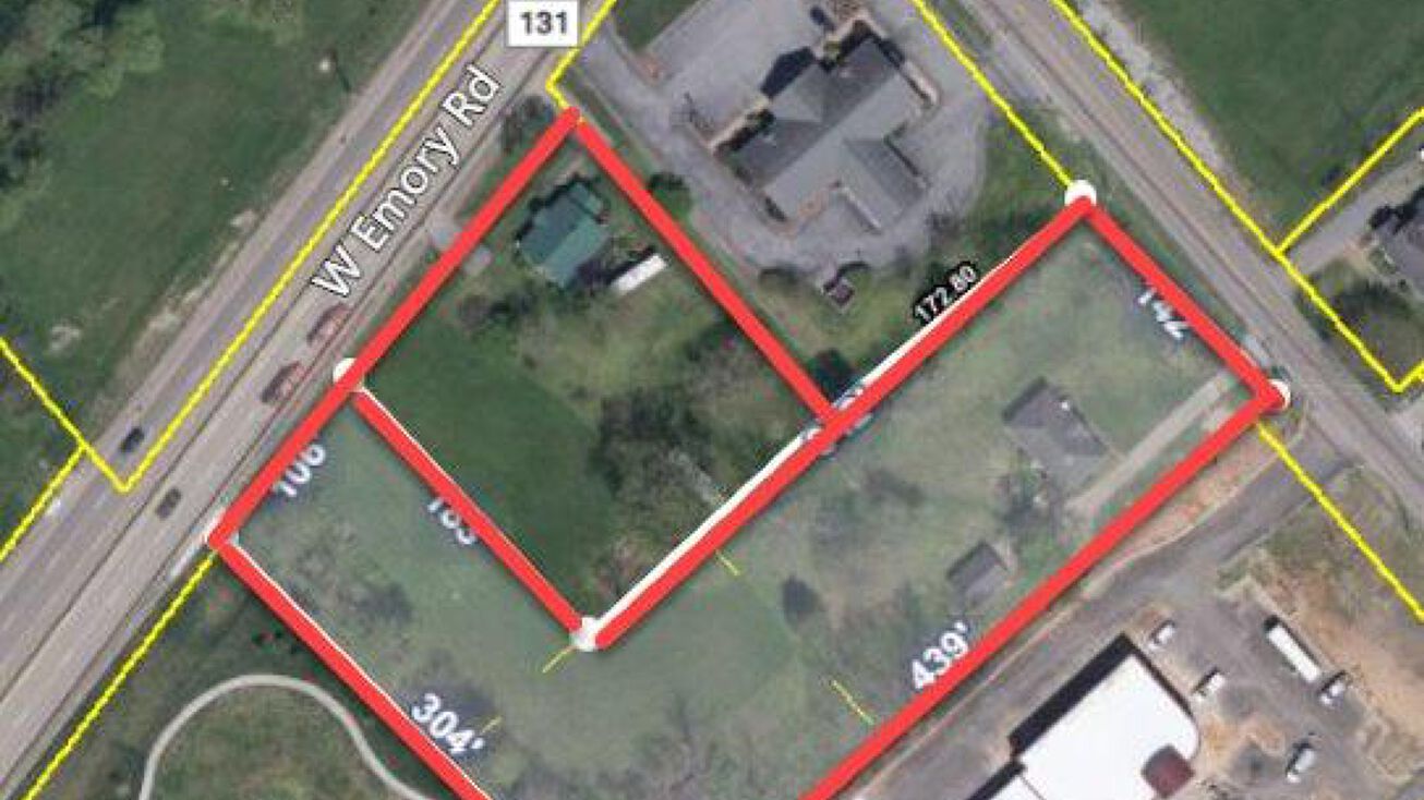 112 W Emory Rd, Powell, TN 37849