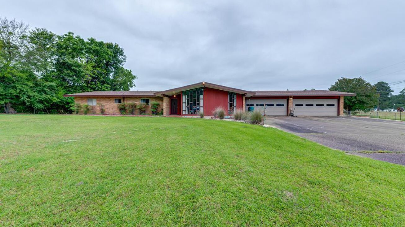 3840 Ted Trout Drive, Lufkin, TX 75904