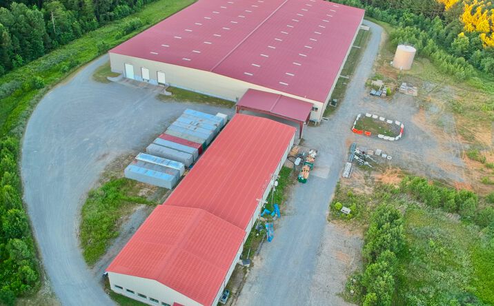 Pictures of Industrial property located at 16517 Bull Church Rd, Woodford, VA 22580 for comps - image #1