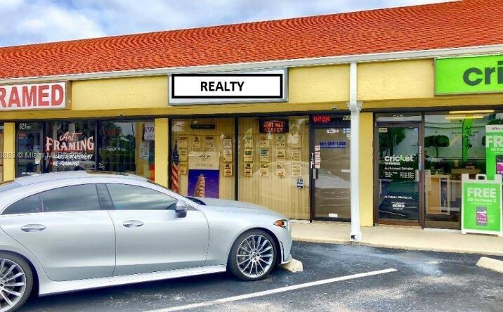 Pictures of Business for Sale, Office, Retail property located at 934 S Dixie, Lantana, FL 33462 for sales - image #1