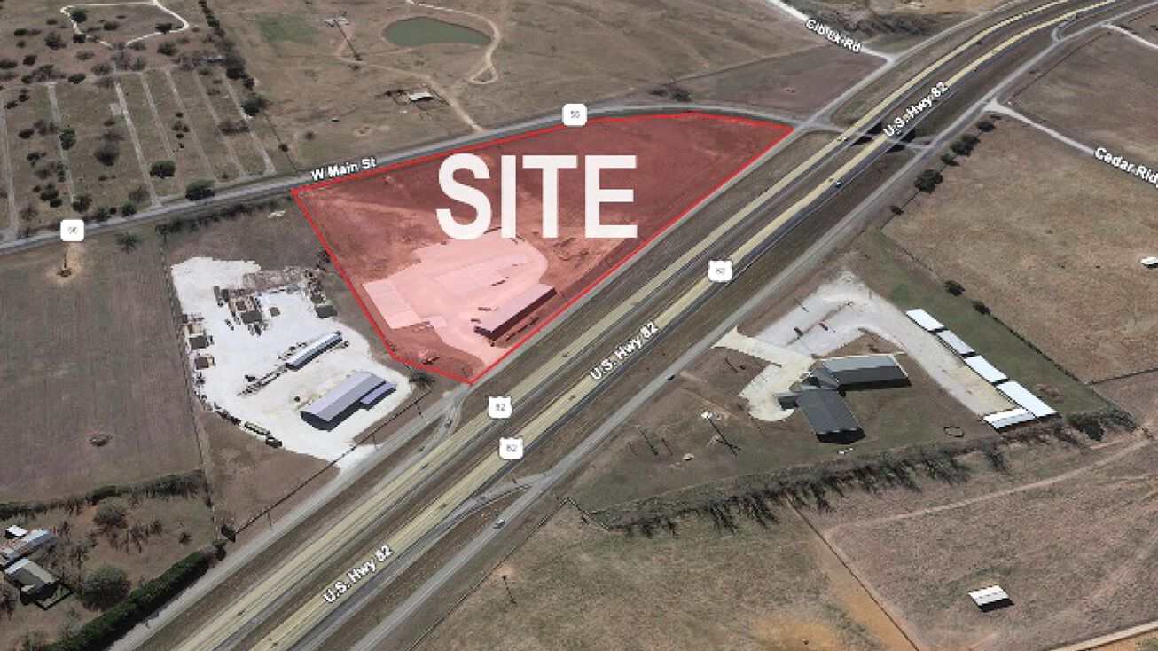 34338 US82, Whitesboro, TX 76273