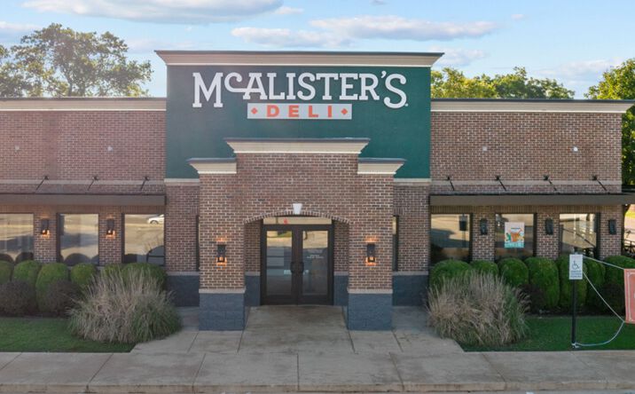 Pictures of Retail property located at 4605 N Kickapoo Ave, Shawnee, OK 74804 for sales - image #1