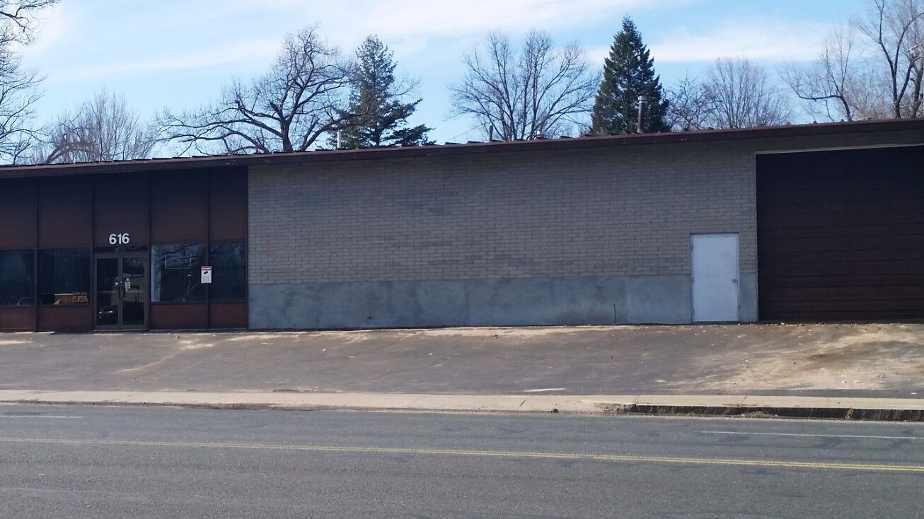 616 Boston Rd, Springfield, MA 01119