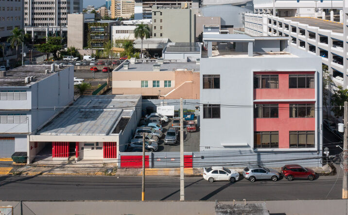 Pictures of Office property located at 108, 110, 112 Uruguay Street, San Juan, PR 00907 for sales - image #1