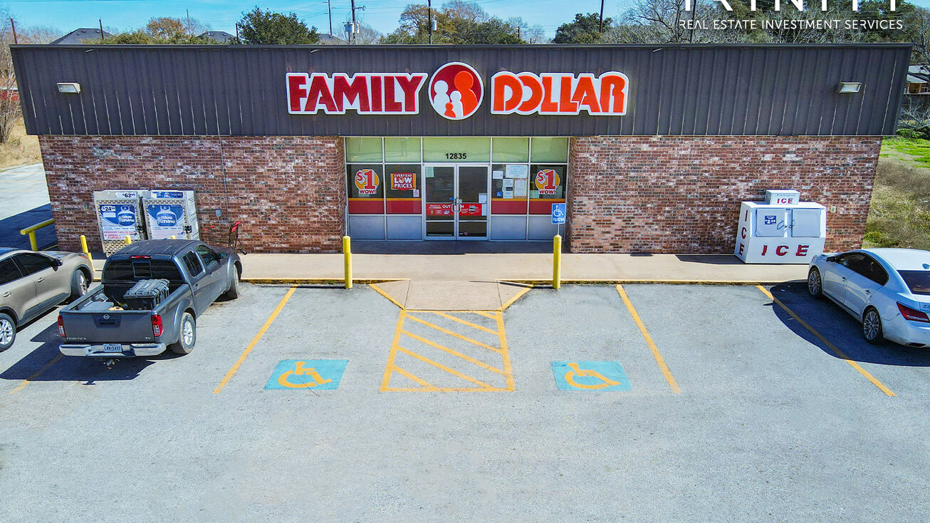 12835 TX36, Needville, TX 77461